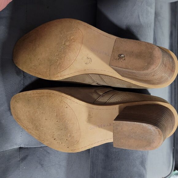 Lucky Brand Vennia Booties | Boho Western Sueded Pebbled Leather | Taupe | 9.5 - Picture 7 of 7